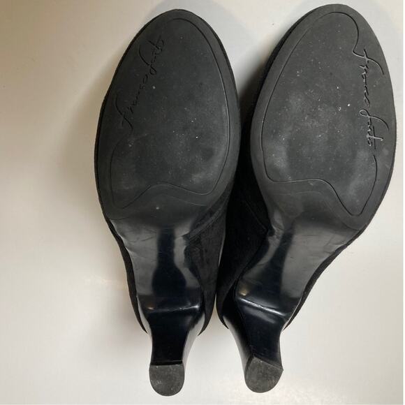 Franco Sarto Black Suede Booties size 8.5 Low Ankle Chunky Heel - Picture 5 of 8